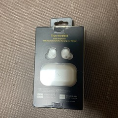ワイヤレスイヤホン　の画像