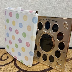 MY FIRST YEAR  写真立て　中古品の画像