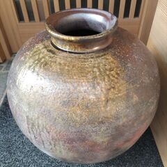 丹波焼飾り壷(花瓶)の画像