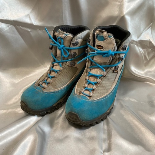 AKU アク トレッキングシューズ ゴアテックス