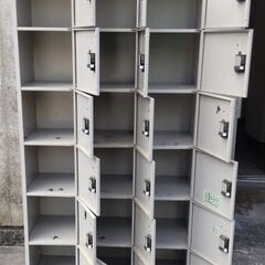 スチール製 ロッカーの画像