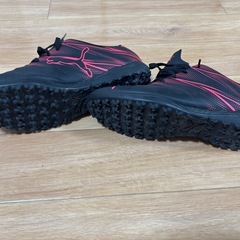 PUMA トレーニングシューズの画像