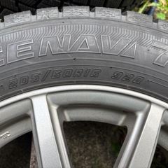 2022年式  スタッドレスタイヤ　205/60R16  92Q ホイール付き　の画像