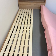 収納付きシングルベッドの画像