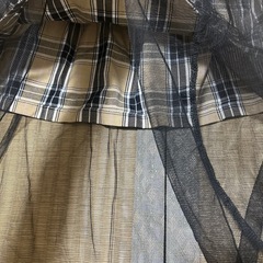 子供服　150 レース付きスカートの画像