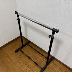 ハンガーラックの画像