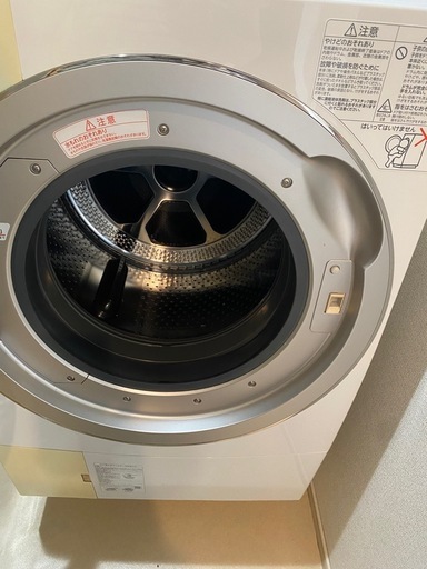 ドラム式洗濯機　11kg
