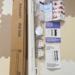 🌟美品・ほぼ未使用に近い🌟ベビーゲート　ロール式　140cm
　の画像