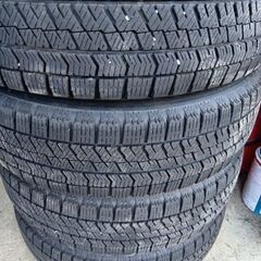 155/65R14アルミ付きスタッドレスの画像