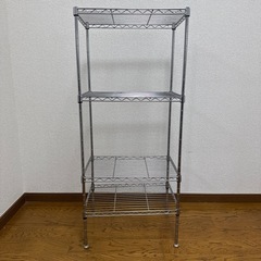 スチールラックの画像