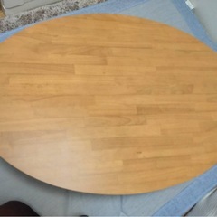 折り畳み楕円形テーブルの画像