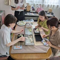 羽根入りバルーン作りと ベビーキッズマッサージ＠大阪堺市の画像