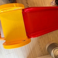 アンパンマン滑り台の画像