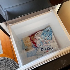 断捨離‼️冷蔵庫!中身ごと持っていける人あげますの画像