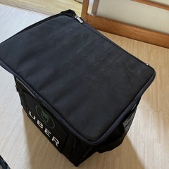 Uber Eats 保冷バックパック ブラックの画像