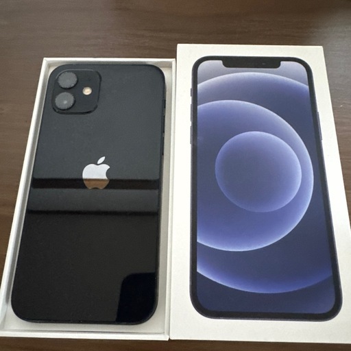 【極美品】iPhone12 ブラック