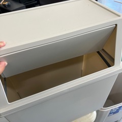 【石垣市】29日迄！新品未使用 ゴミ箱の画像
