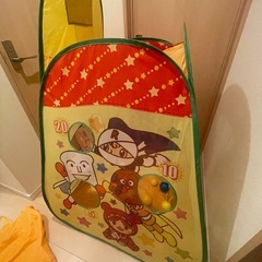 アンパンマン　あそびいっぱい！ おりたたみボールテントの画像