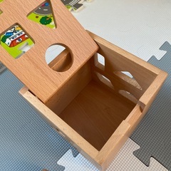 赤ちゃん　おもちゃ　木のおもちゃ　カタカタスロープ　形ハメブロック　　の画像