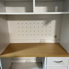 食器棚の画像