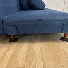ソファー　青　ソファーベッドの画像