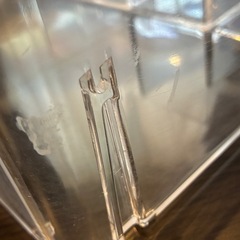 IKEA アクリル　仕切り付き収納ボックス の画像