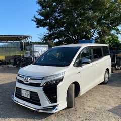 トヨタヴォクシー 80ハイブリッド煌後期仕様！の画像