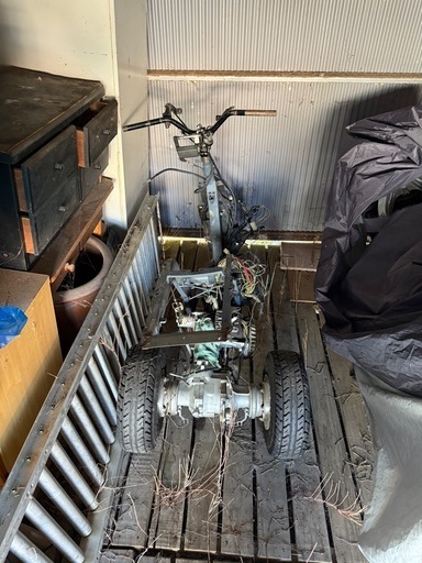 ジャイロx 部品ドリ