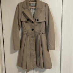 H&M トレンチコートの画像