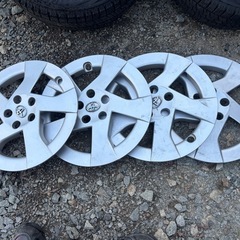 30プリウス純正ホイール&スタッドレスの画像