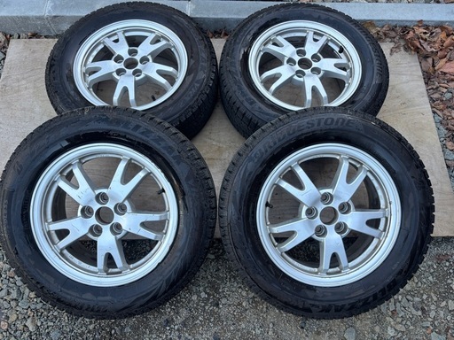 30プリウス純正ホイール&スタッドレス
