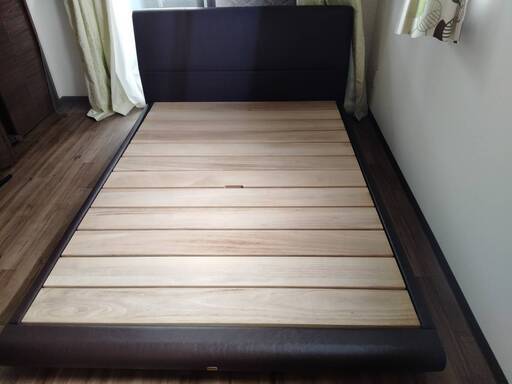 Simmons 【グレースサルーン】ダブルベッドフレーム ブラウン Simmons