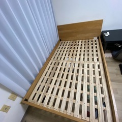 セミダブルベッドの画像