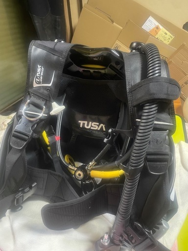 TUSA（ツサ）のダイビング用BCジャケットレギュレータセット