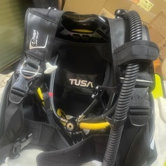 TUSA（ツサ）のダイビング用BCジャケットレギュレータセットの画像