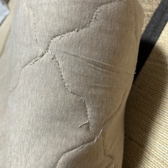 【決まりました】シングル敷きパッド　一部破れありの画像