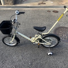 無印良品　16型幼児こども自転車　アイボリー　押し棒・補助輪付の画像
