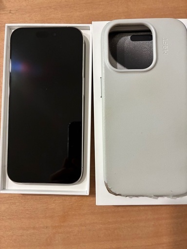 iPhone15pro 128GB SIMフリー　ブラックチタニウム　MOFT