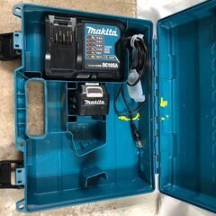 【ジャングルジャングルサカイ石津店】マキタ makita 充電式インパクトドライバ TD111D 10.8V(スライド) 135N･m ケース付き 充電器付き DC10SA 堺市 西区 堺区 石津の画像