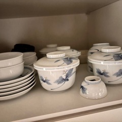 食器
の画像