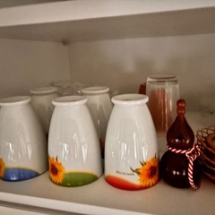 食器
の画像