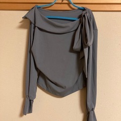 ブラウスの画像