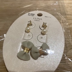 LUNA ERRTH ピアス　新品の画像