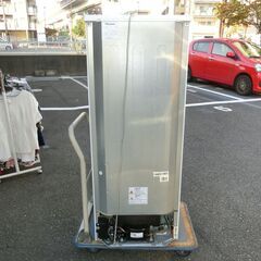 2020年製 Hisense 2ドア 冷凍冷蔵庫 HR-D15C 1人暮らし ハイセンス 幅48cm 150L パールホワイト 右開き 自動霜取り コンパクトの画像