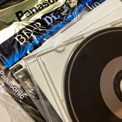 記録用メディア（Blu-rayディスク、DVD-RAM）の画像