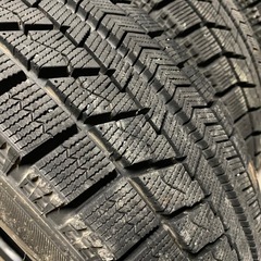 185/70R14　スタッドレス BLIZZAK VRX 2019年製 4本セットの画像