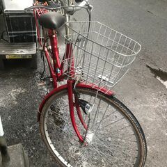 リサイクルショップどりーむ鹿大前店　No.451　自転車　赤色　27インチ　ＬＥＤオ－トライト付き　内装三段切替付き　鍵なし　※空転時、違和感あり※の画像