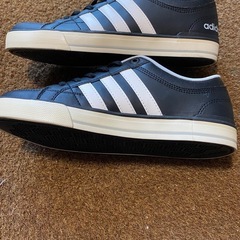 adidas アディダス　スニーカー　メンズの画像