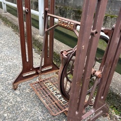 ミシン台  アンティークの画像