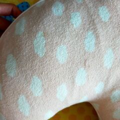 ニトリ　授乳枕　防水シートおまけの画像